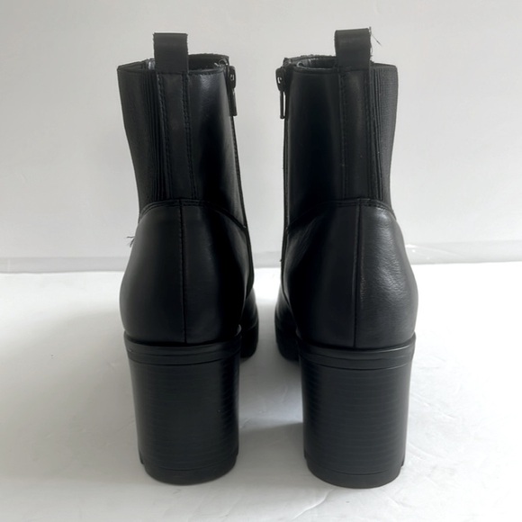 Naturalizer $149 Verney Leather Black Bootie Block Rubber Heel Shoes Size 11 New - Picture 10 of 11
